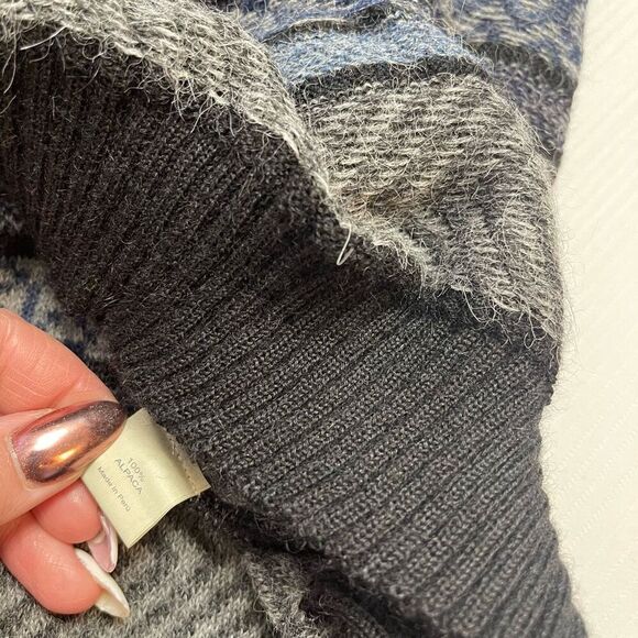 MFH Knits 100% Alpaca Men's Crewneck Sweater Size XXL Blue Gray Black Stripped - Picture 7 of 9